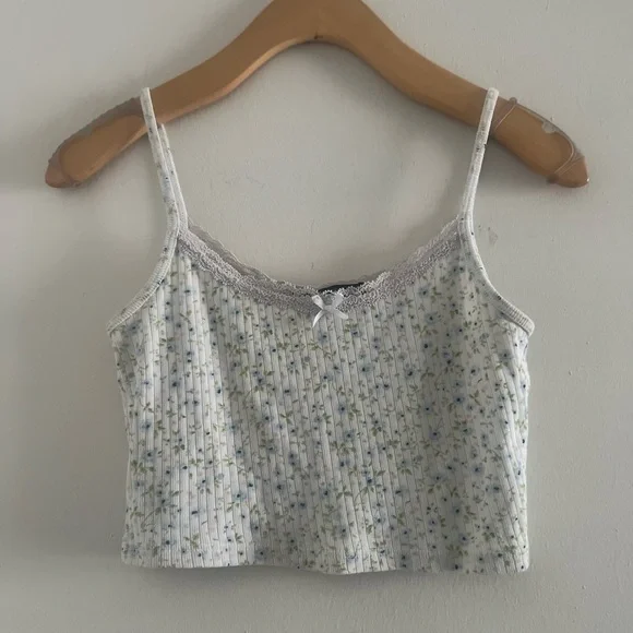 Brandy Melville Super Cute Cropped Floral Tank Baby Blue Green Sz S - Picture 1 of 3